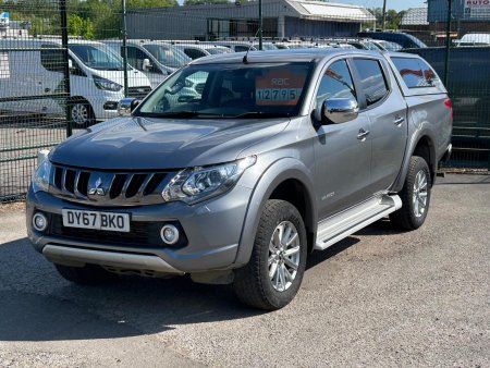 MITSUBISHI L200 2.4 DI-D DC Warrior Auto 4WD Euro 6 4dr