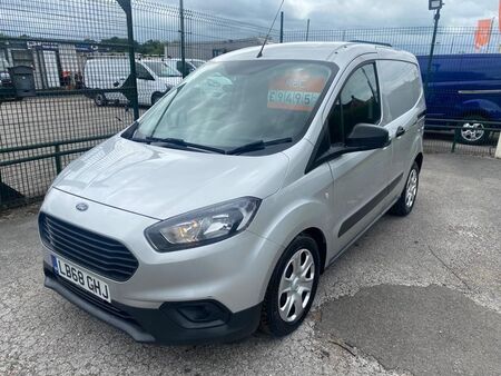 FORD TRANSIT COURIER 1.5 TDCi Trend L1 Euro 6 5dr